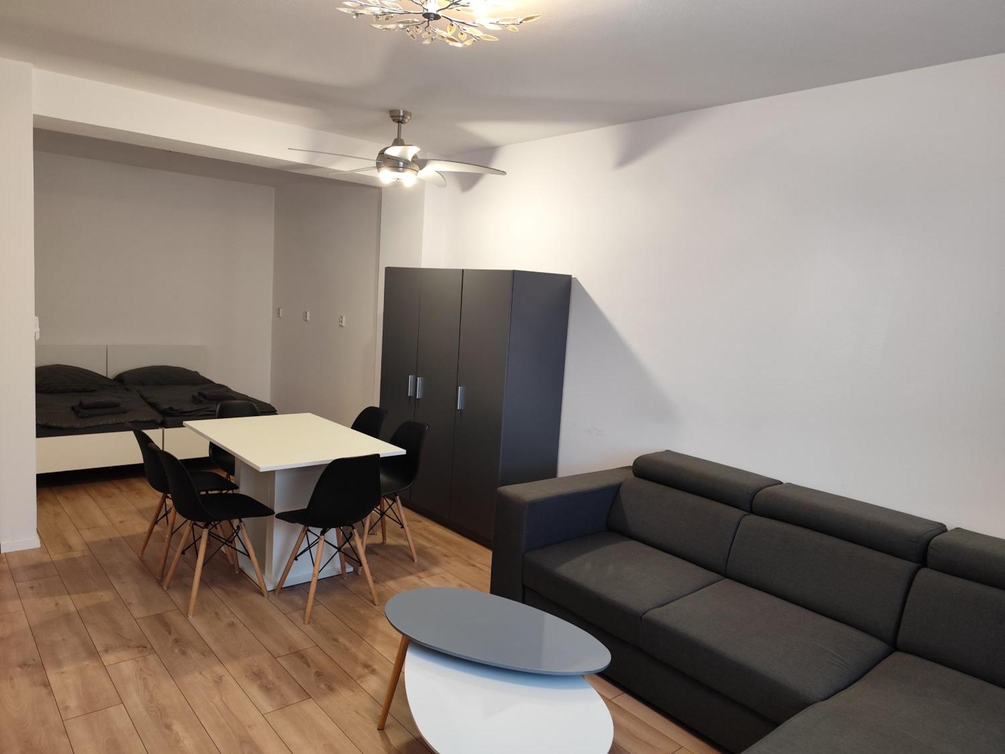 ברטיסלאבה 2 Room Apartment, Near Oc Galeria, Petrzalka מראה חיצוני תמונה